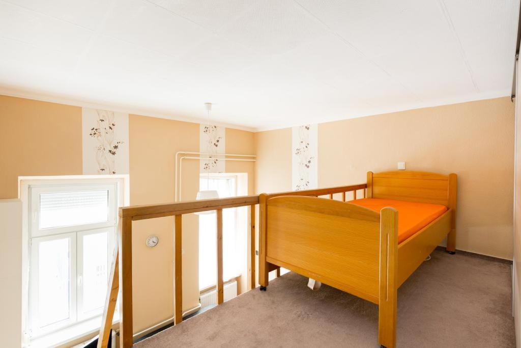Szentkiralyi 5 - Double Basic In The City Center - Self-Check-In บูดาเปสต์ ภายนอก รูปภาพ
