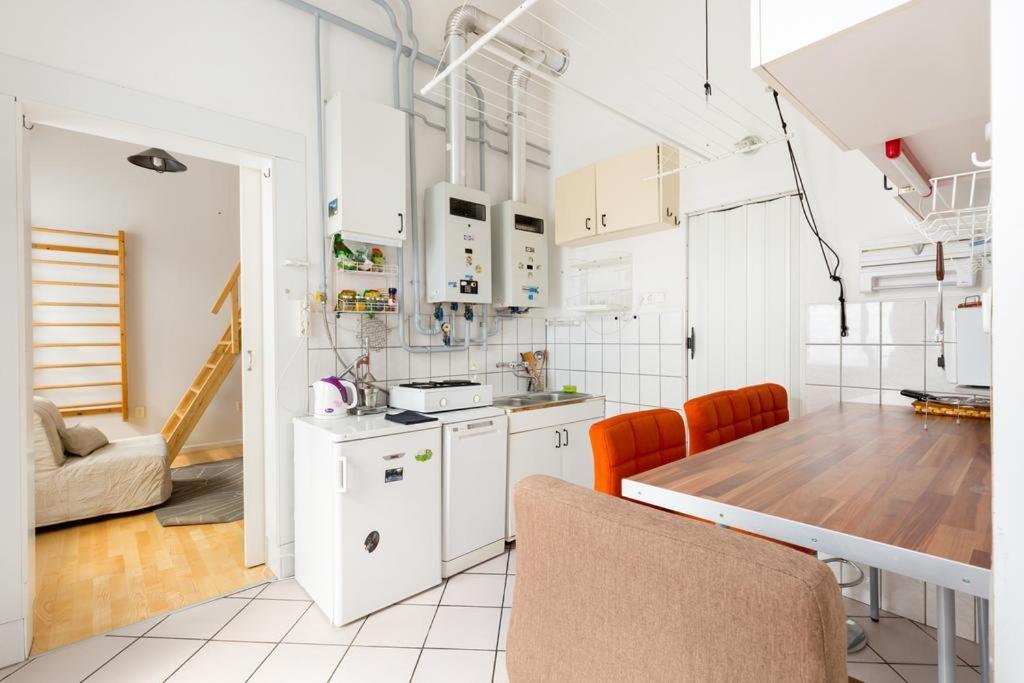 Szentkiralyi 5 - Double Basic In The City Center - Self-Check-In บูดาเปสต์ ภายนอก รูปภาพ