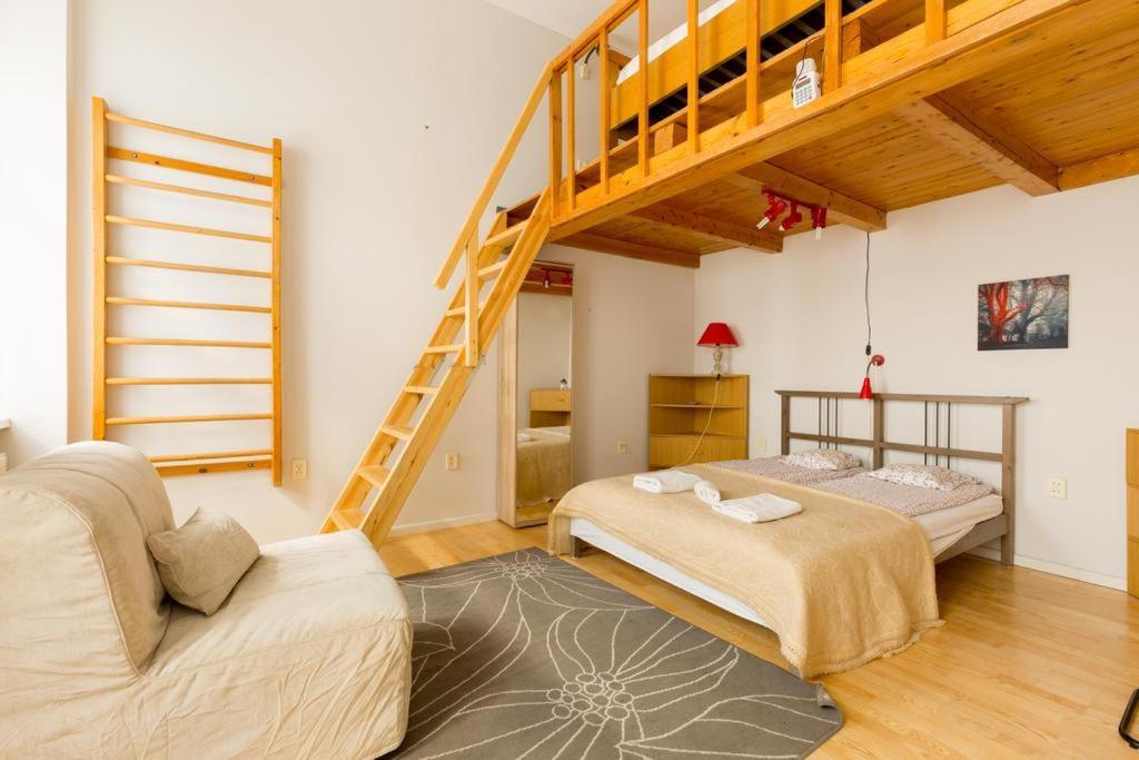 Szentkiralyi 5 - Double Basic In The City Center - Self-Check-In บูดาเปสต์ ภายนอก รูปภาพ
